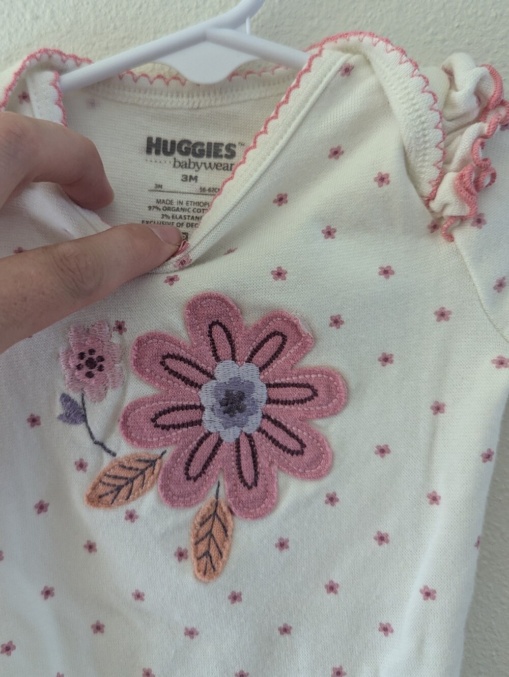 Floral Outfit With Ruffly Butt - Picture 4 of 5